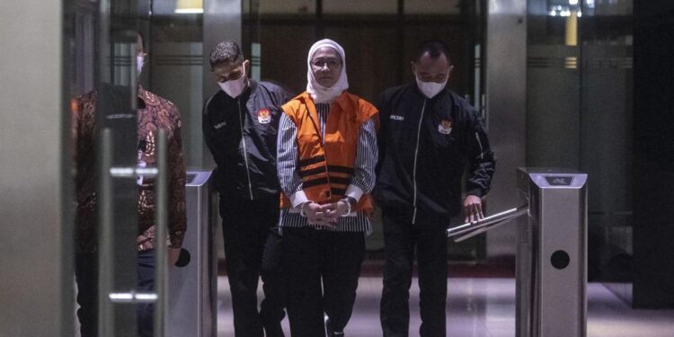 Mantan Dirut Pertamina Karen Agustiawan Tersangka Korupsi Pengadaan LNG