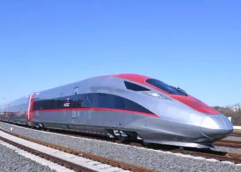 PT Kereta Cepat Indonesia China Buka Lowongan Kerja untuk 5 Posisi