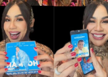 Reaksi Melaney Ricardo Saat Unboxing Souvenir Pernikahan Anak Hotman Paris