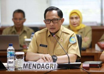 Tito Karnavian Usulkan Perppu Percepatan Pilkada dalam Rapat dengan DPR