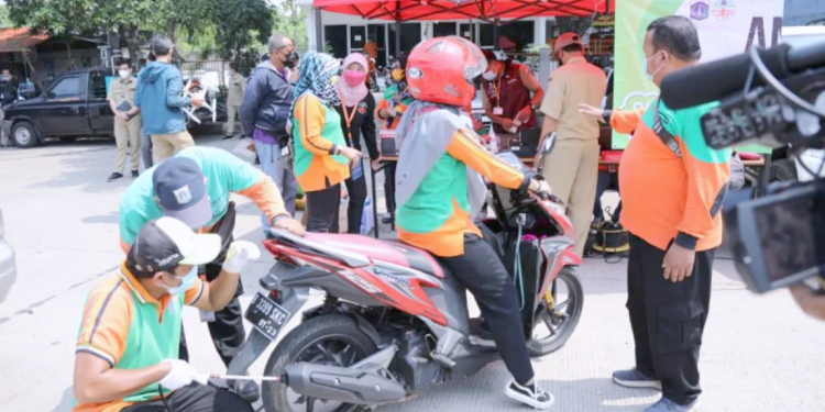 Uji Emisi Gratis di Polda Metro Jaya, Andi Malah Ditilang