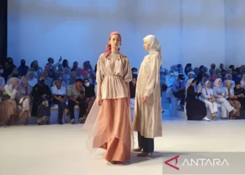 Tren Warna Pakaian Tahun 2024 Perlu Kamu Perhatikan, Ini Katanya