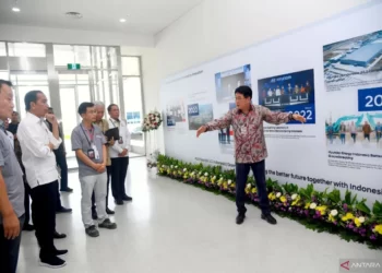 Jokowi Sebut Baterai EV Bisa Buat Negara Lain Jadi Ketergantungan