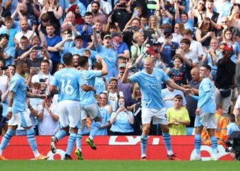 Manchester City Kuasai Puncak