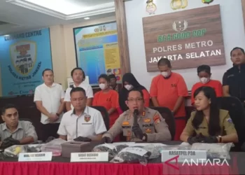 Pasutri Penyelenggara Seks Berhasil Diringkus Polisi