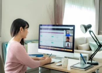 BPS Catat WFH jadi Faktor Menurunnya Pengguna Transportasi Kereta