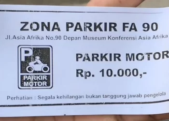 Dishub Kota Bandung Bertindak Tegas Terhadap Juru Parkir Liar di Kawasan Asia Afrika