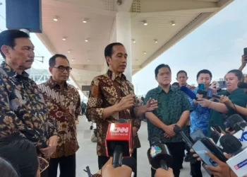Jokowi Sebut KCJB Layani untuk Kebutuhan Transportasi Publik