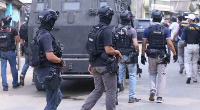 Densus 88 Bekuk 2 Anggota Teroris JAD di Lombok Timur