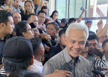 Baju Kampanye Ganjar-Mahfud Keputusan Parpol, Bukan Usulan Jokowi