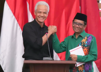 Ganjar-Mahfud Resmi Mendaftar ke KPU