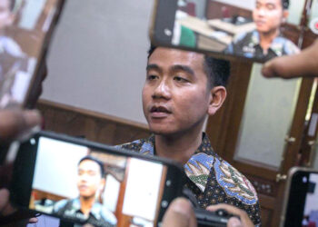 TPN Ganjar Tunggu Kepastian Gibran sebagai Cawapres: Jangan-jangan Enggak Jadi