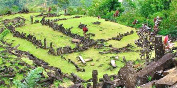Misteri Situs Gunung Padang Bukan Piramida Melainkan Hasil Alam