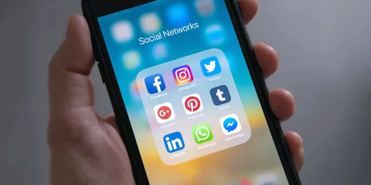 Hindari Penyadapan: Cara Melindungi HP Anda dari Serangan Jarak Jauh