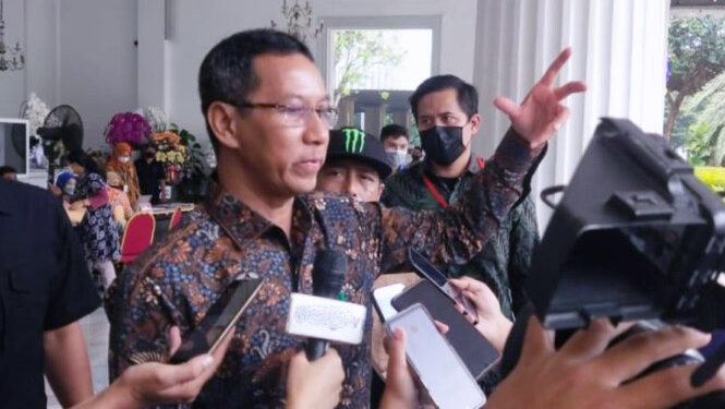 DKI Jakarta Berjuang Mengatasi Krisis Air Bersih