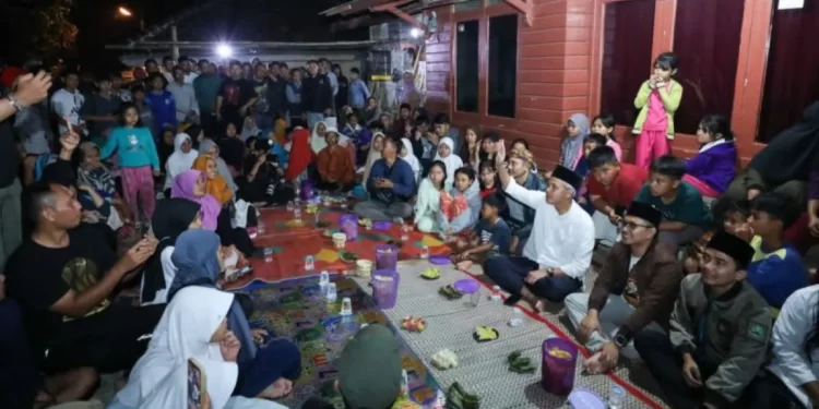 Ganjar Pranowo Tepati Janji pada Warga Desa di Tasikmalaya