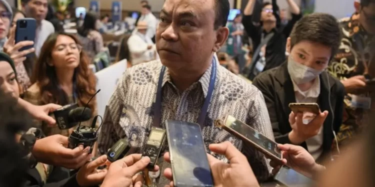 Menkominfo Minta pada Meta Segera Bersihkan Konten Judi Online