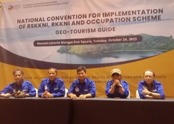 Tim perumus Rancangan SKKNI bidang Pemandu Geo Wisata