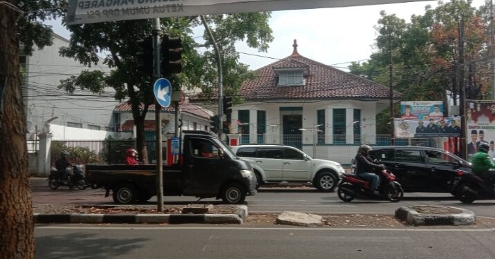 Bangunan aset Pemerintah Provinsi Jawa Barat di jalan Gatot Subroto No 56 diduga Diperjualbelikan Mafia Tanah