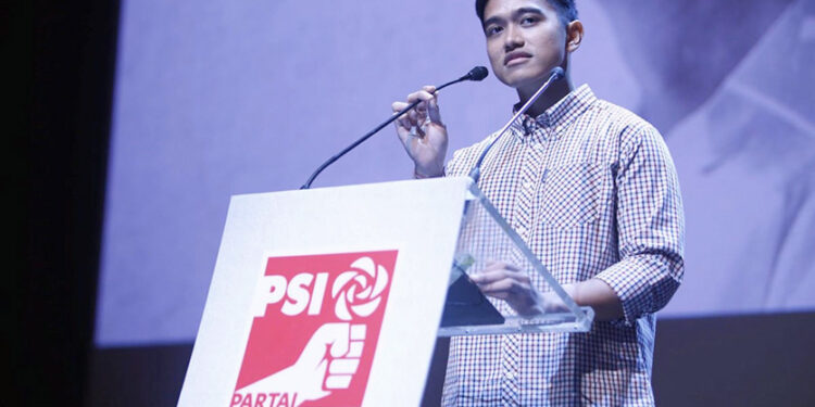 Kaesang Sambangi Rumah Ketua PBNU Gus Yahya Setelah Jumpa Puan