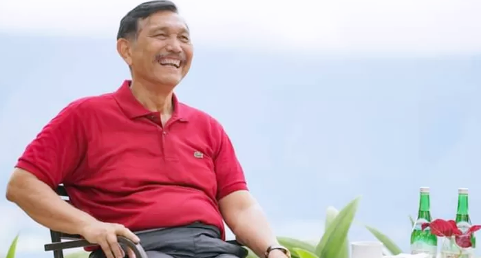 Luhut Panjaitan Mengungkap Kisah Sebelum Rawat di Singapura
