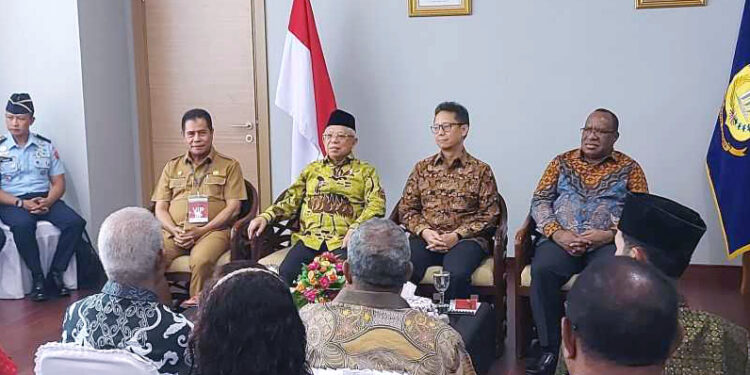 Ma'ruf Amin: 5 Hari Penuh Di Papua, Temui Pegiat HAM dan Persekutuan Gereja