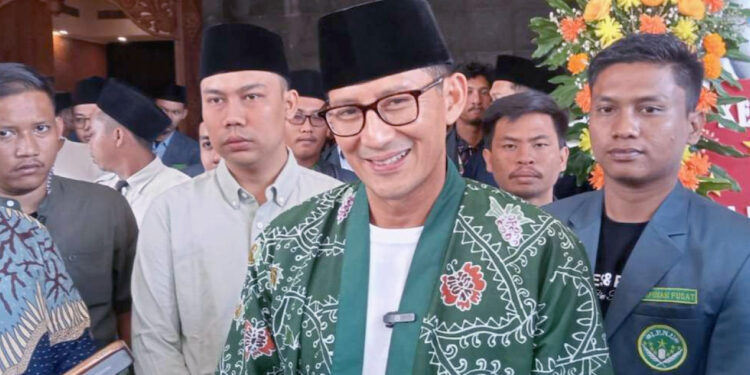 Kecewa dan Tersenyum Sandiaga Uno Gagal sebagai Cawapres Ganjar