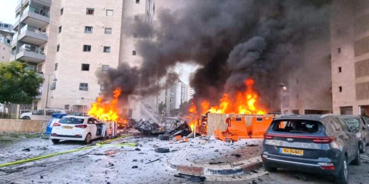 40 Tewas Dalam Serangan Hamas di Israel