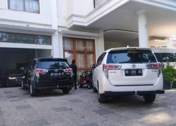 KPK: SYL Pulang, Rumah di Makassar Digeledah