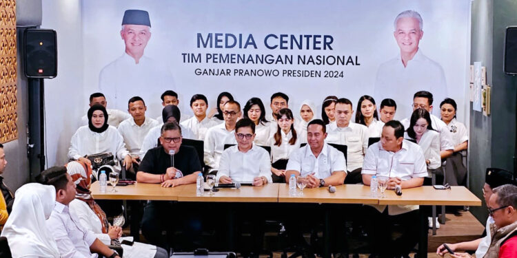 TPN Ganjar Sebut MK Muluskan Gibran sebagai Cawapres Prabowo di Pilpres 2024