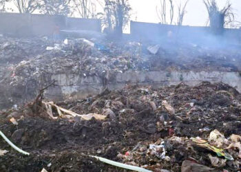 Kebakaran Hebat di TPST Bantargebang Bekasi Proses Proses Pendinginan