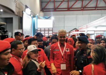 Ganjar Pranowo Ungkap Sudah Mengetahui Identitas Cawapresnya: Tunggu Saja