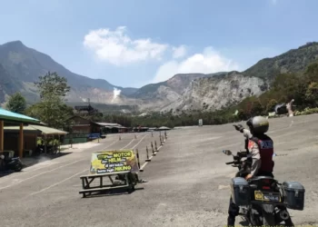 Cegah Kebakaran, BBKSDA Tutup Sebagian Kawasan Wisata Gunung Papandayan Garut