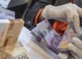 Kurs Rupiah Lemah akibat Pengaruh Risiko Geopolitik