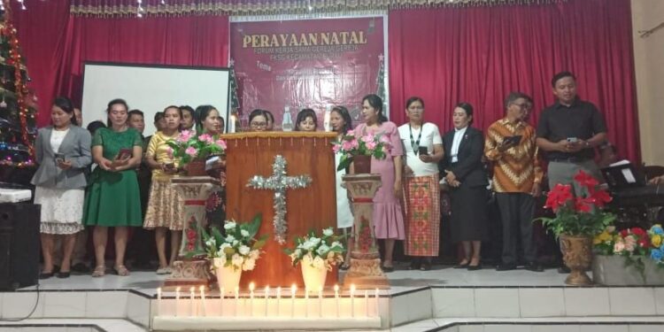 FKSG Kecamatan Burau Natal Bersama, Pesan Pendeta Ritha Lande Ini