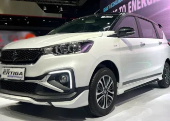 Suzuki Siap Hadirkan Mobil Hybrid Model Terbaru