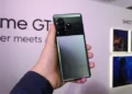 Realme GT 6 Tiba di Indonesia, Mengusung AI dan Performa Canggih