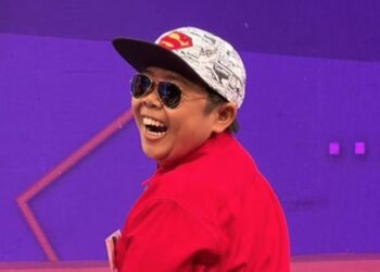 Komedian Adul Bantah Kabar Buta