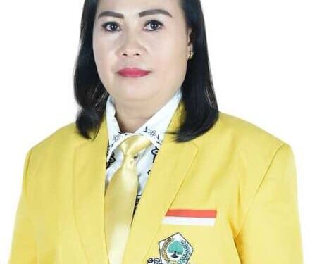 Ada Titipan Mau Gulingkan Ombas di Pilkada Torut, Tidak Benar Anak Kami Dapat Dana PIP: Agustina Mangande Angkat Bicara