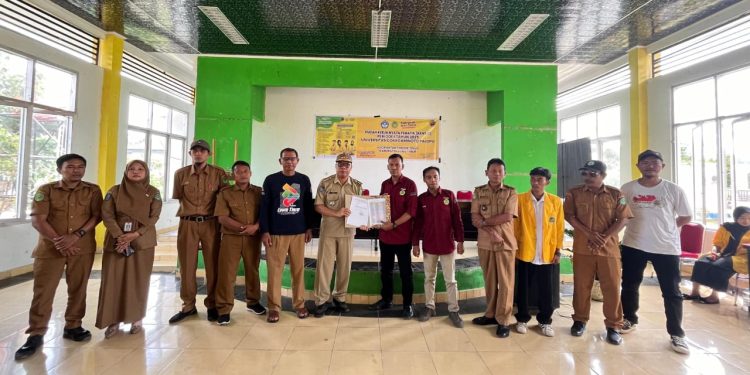 Camat Tomoni Timur, Terima Mahasiswa KKN Tematik Dari Universitas Cokroaminoto Palopo