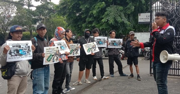 Aktivis Anak Bangsa menyoroti dugaan penyimpangan dana pokok pikiran (Pokir) yang diduga melibatkan sejumlah anggota DPRD Jabar, Rabu, 19/02/2025.