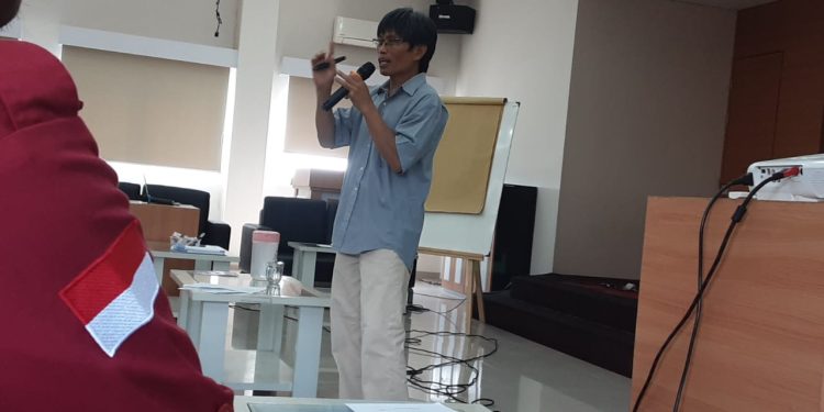 Sangayoka di TOT Kecakapan Keuangan dan Motivasi Penyegaran Fasilitator CU Sauan Sibarrung