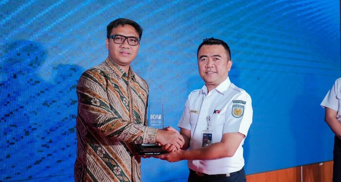 Empat Instansi Di Wilayah Daop 8 Dapat Apresiasi Dari PT KAI Atas Dukungan Pengamanan Aset Negara