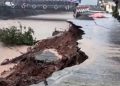 Talud Sepanjang 70 Meter Ambruk ke Sungai di Depan Gereja Katolik Paroki Nonongan