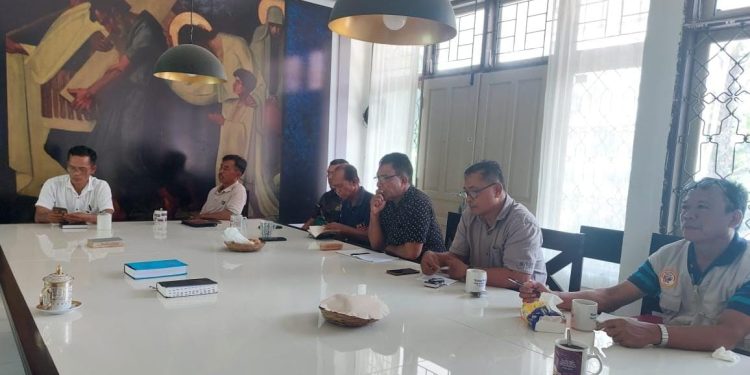 Prodiakon Ikuti Rekoleksi, Pater Hardaely Palloan, MSC: Pelayanan Altar Bukan Hal Mudah