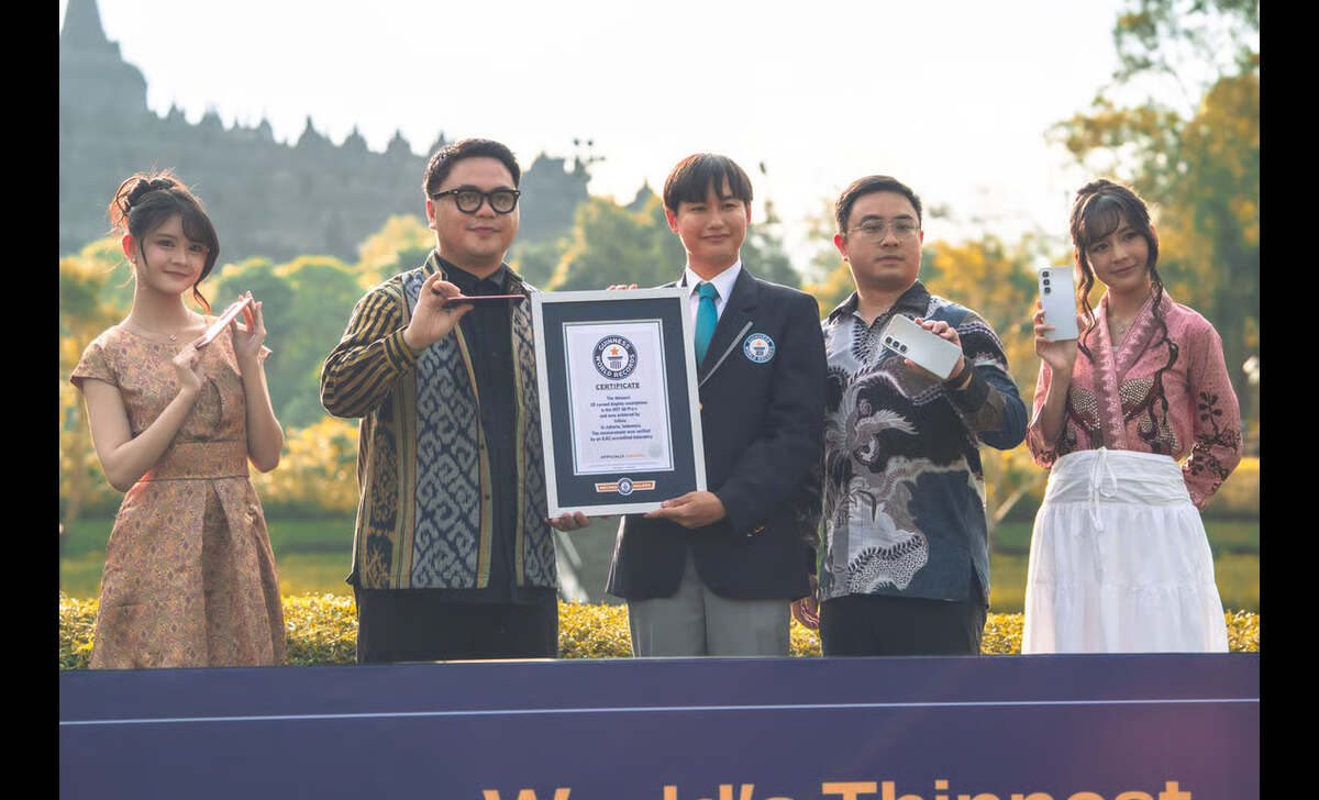 Infinix HOT 60 Pro+ Resmi Meluncur, Raih Rekor Dunia Smartphone Layar 3D-Curved