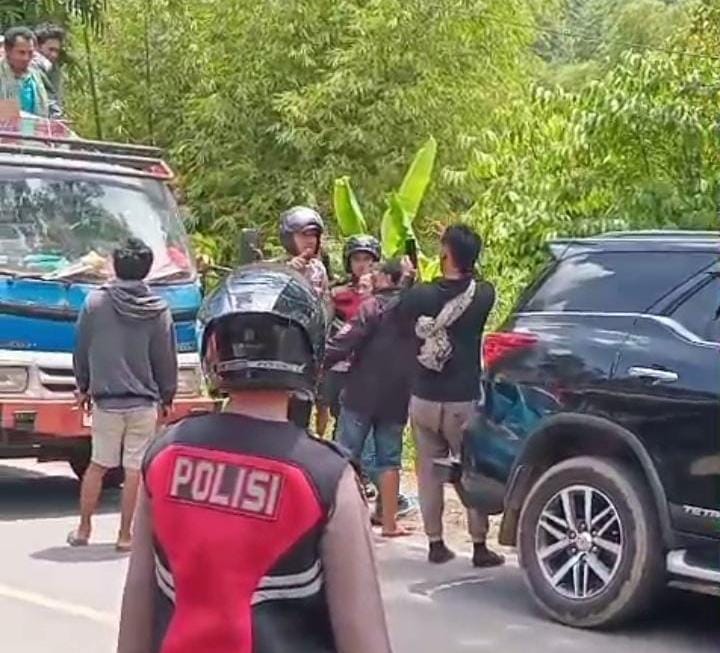 Jaga Kamtibmas, Satuan Samapta Polres Toraja Utara Gelar Patroli Dialogis