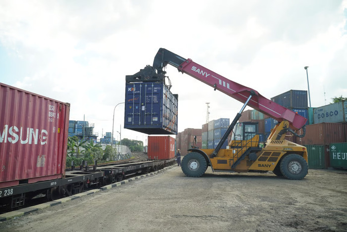 KAI Logistik Wujudkan Komitmen Green Logistics Melalui Transparansi Jejak Karbon di Invoice Pelanggan