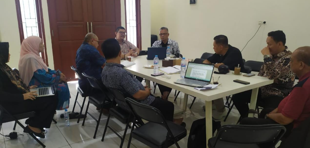 Dua Guru Dipecat, PGRI Sulsel Gelar Rapat Bahas Bantuan Hukum untuk PGRI Luwu Utara