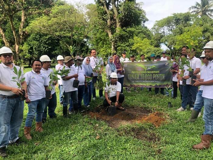 PTPN IV Regional VII Tanam 2.200 Pohon di Hari Menanam Pohon Indonesia